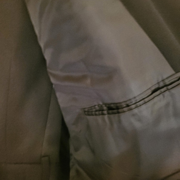 Trieste 2 piece suit - Picture 2 of 13